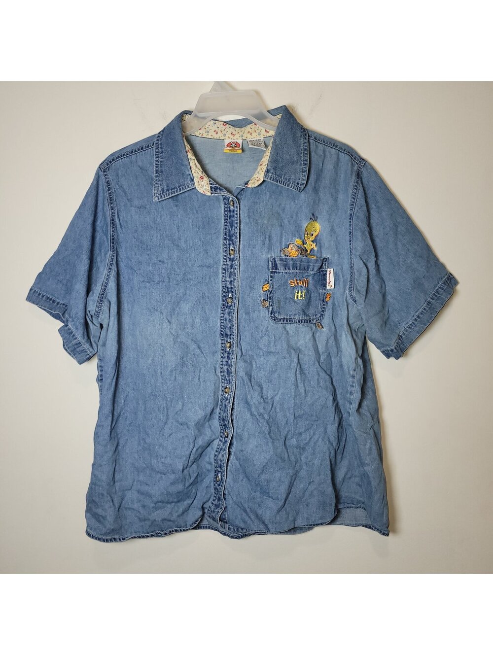 VTG Looney Tunes Woman Plus Size 2X Tweety Bird Denim Button Shirt Top